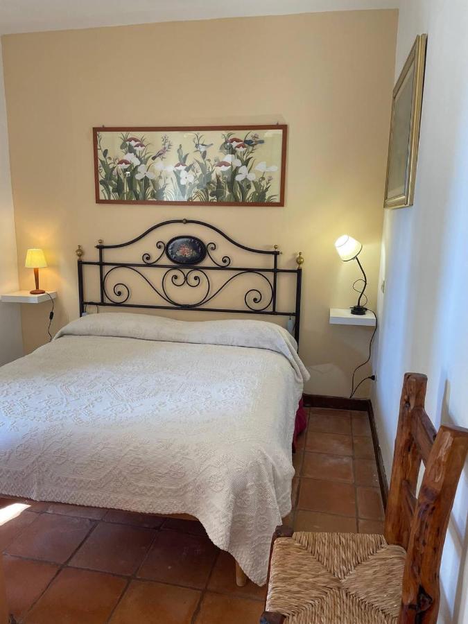 Aventina Holiday Home Burcei Exteriér fotografie